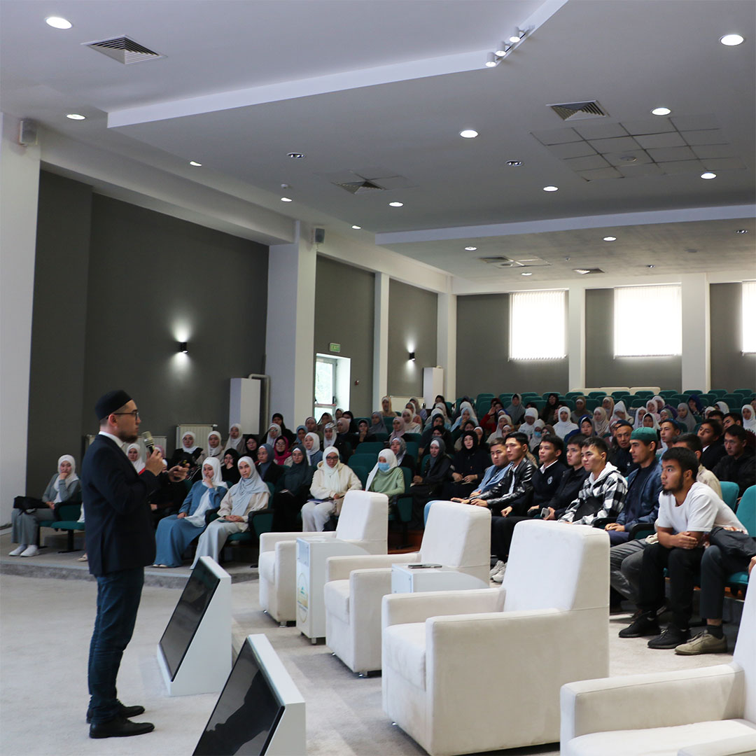 ИСЛАМТАНУШЫ БОЛУДЫҢ ҚЫР-СЫРЫ ТҮСІНДІРІЛДІ