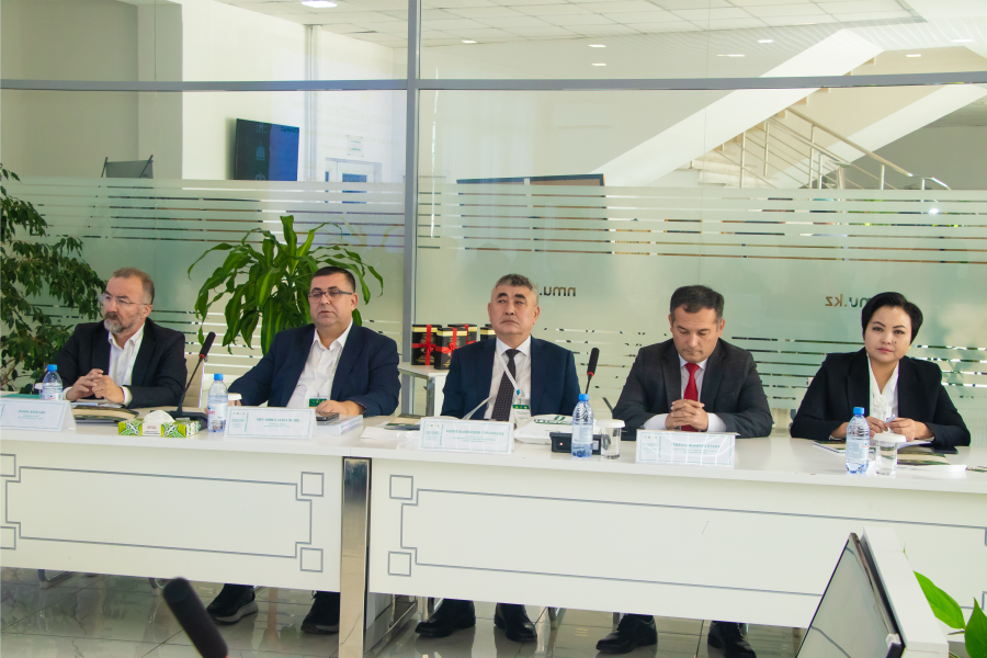 ҚАЗАҚСТАН МӘДЕНИЕТІ ЖӘНЕ ИСЛАМ ДІНІНІҢ ҚОЛЖАЗБАЛЫҚ МҰРАСЫ: АЛТЫН ОРДА МЕН МЫСЫР МӘМЛҮКТЕРІ КОЛЛЕКЦИЯЛАРЫ МЫСАЛЫНДА» атты III Халықаралық семинар