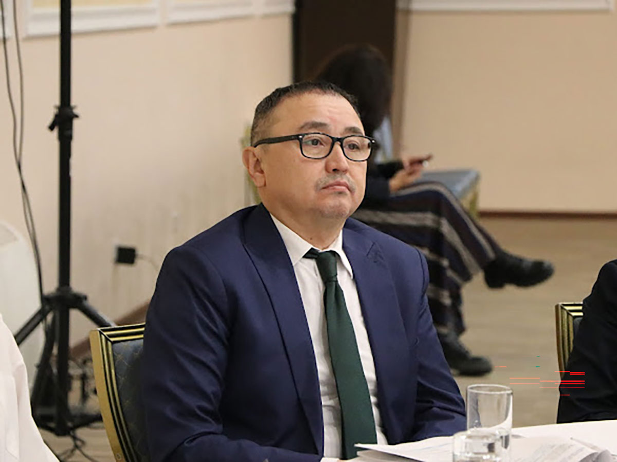 Нұр-Мүбарак университетінің проректоры Ершат Оңғар Астанадағы халықаралық дөңгелек үстелге қатысты